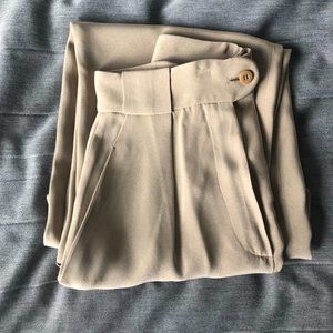 EUC VTG Giorgio Armani Le Collezioni Gruppo GFT Tan Pants Size 4 Made in Italy